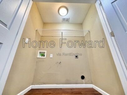 3-Bedroom with 2.5 Baths in Coveted Nicholasville Location – 216 Bass Pond Glen! property image