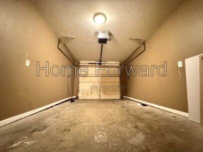 3-Bedroom with 2.5 Baths in Coveted Nicholasville Location – 216 Bass Pond Glen! property image