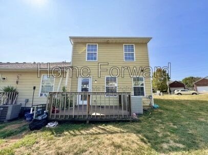 3-Bedroom with 2.5 Baths in Coveted Nicholasville Location – 216 Bass Pond Glen! property image