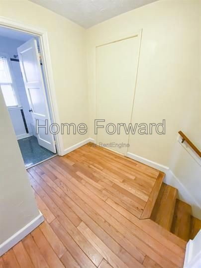 2 bed/1 bath duplex near downtown Lexington full of character! property image