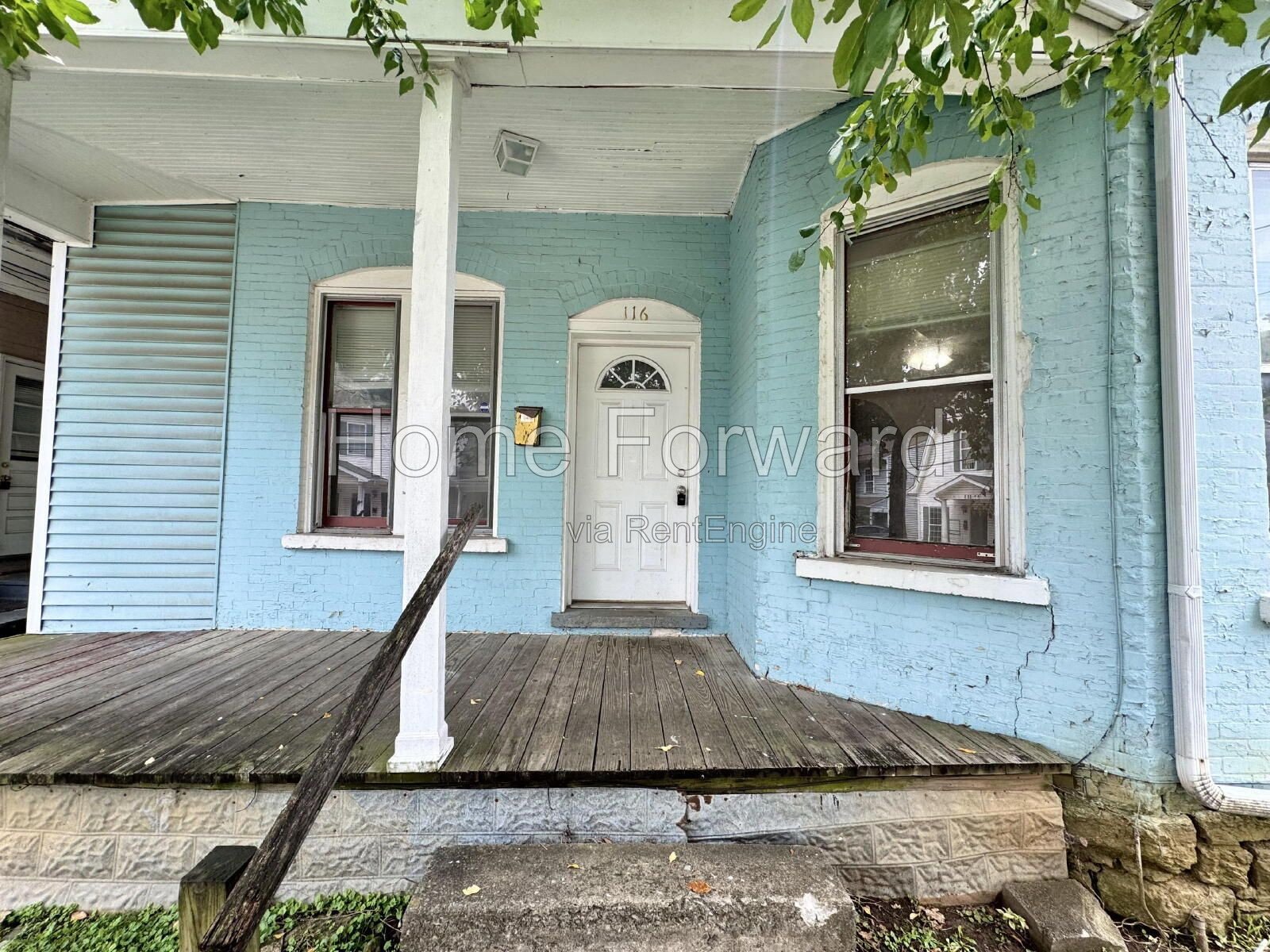 Available for showing and lease signing now! Lease dates of 08/06/2027 - 08/02/2028. property image