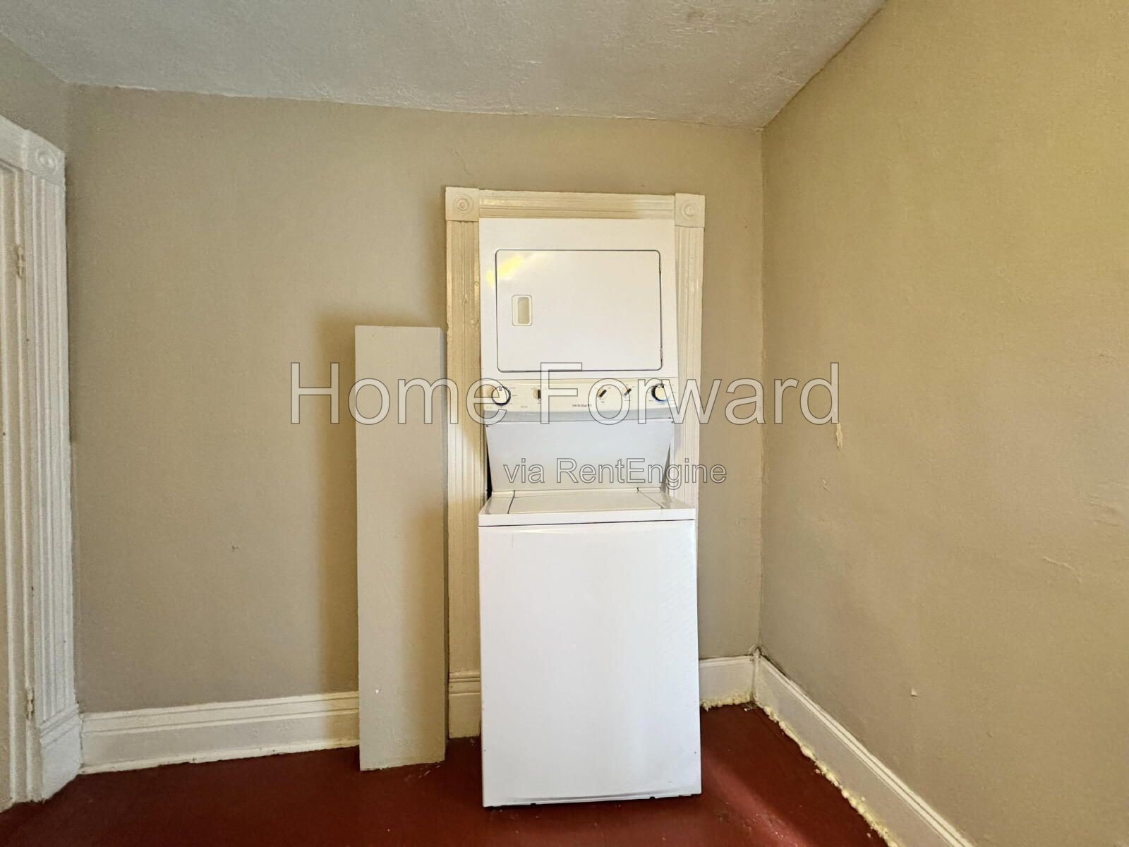 Campus Property leasing from 08/06/2027 - 08/02/2028! property image