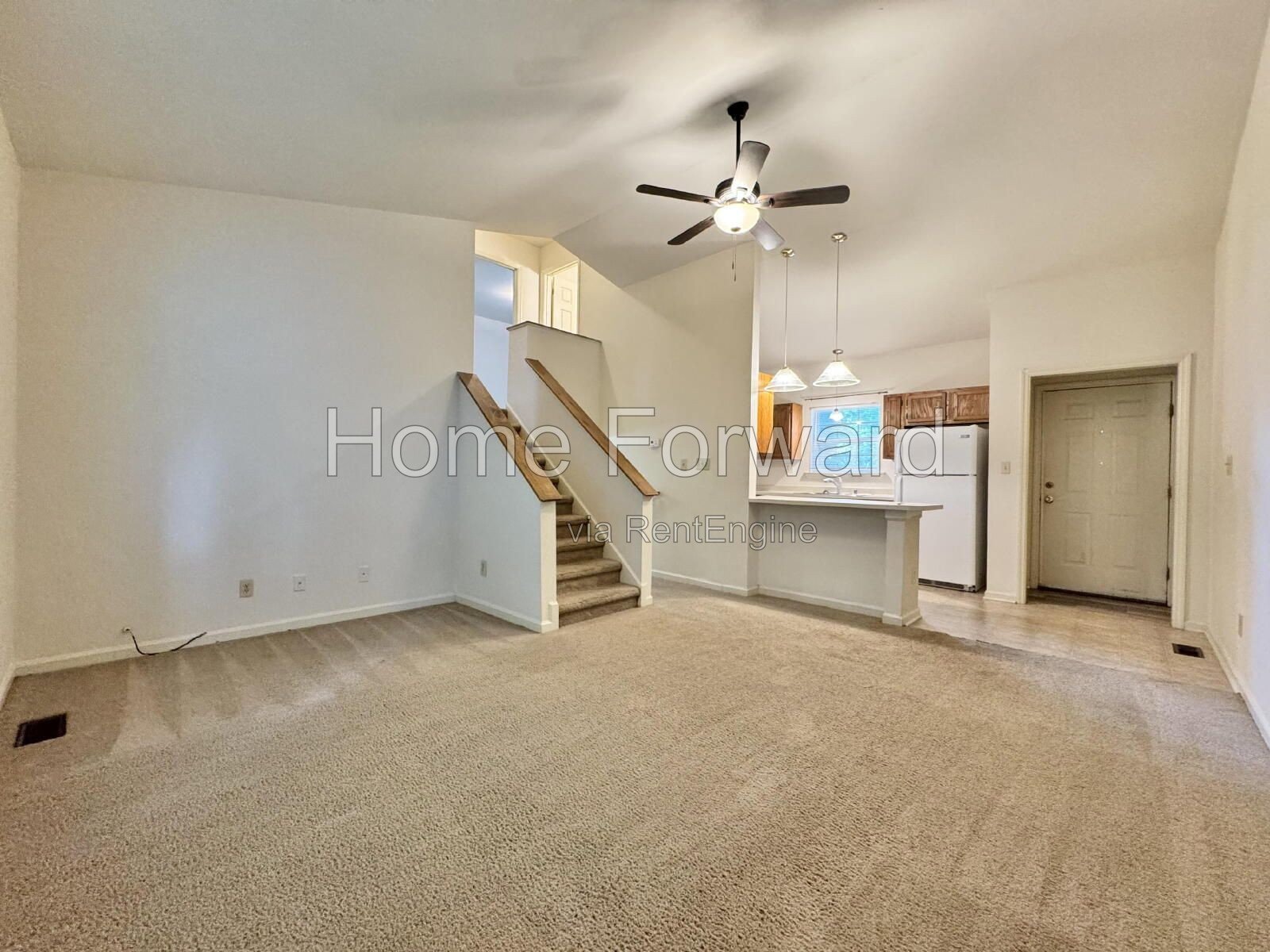 4 bedrooms, 2 full bathroom duplex in the heart of Lexington! property image