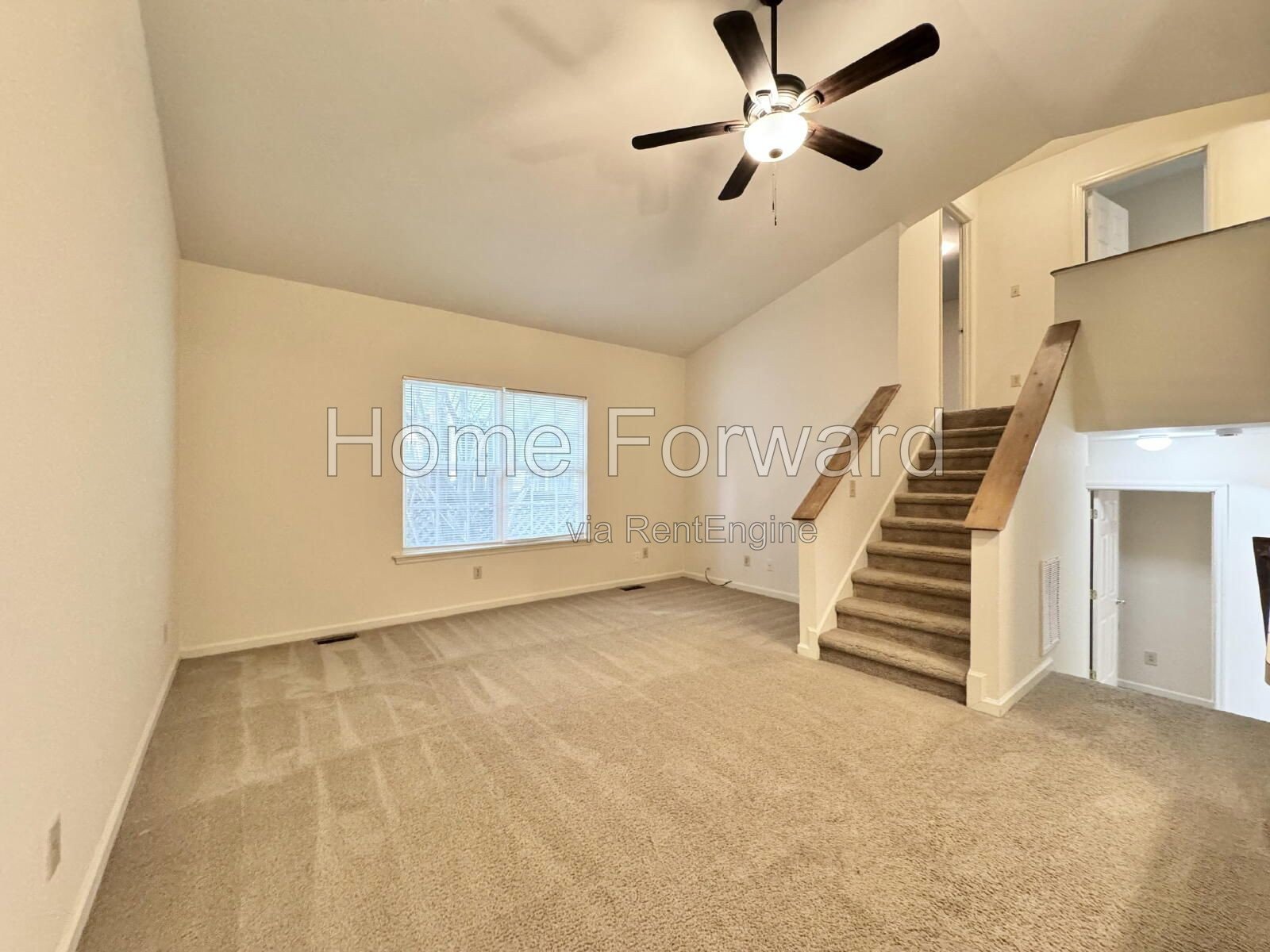 4 bedrooms, 2 full bathroom duplex in the heart of Lexington! property image