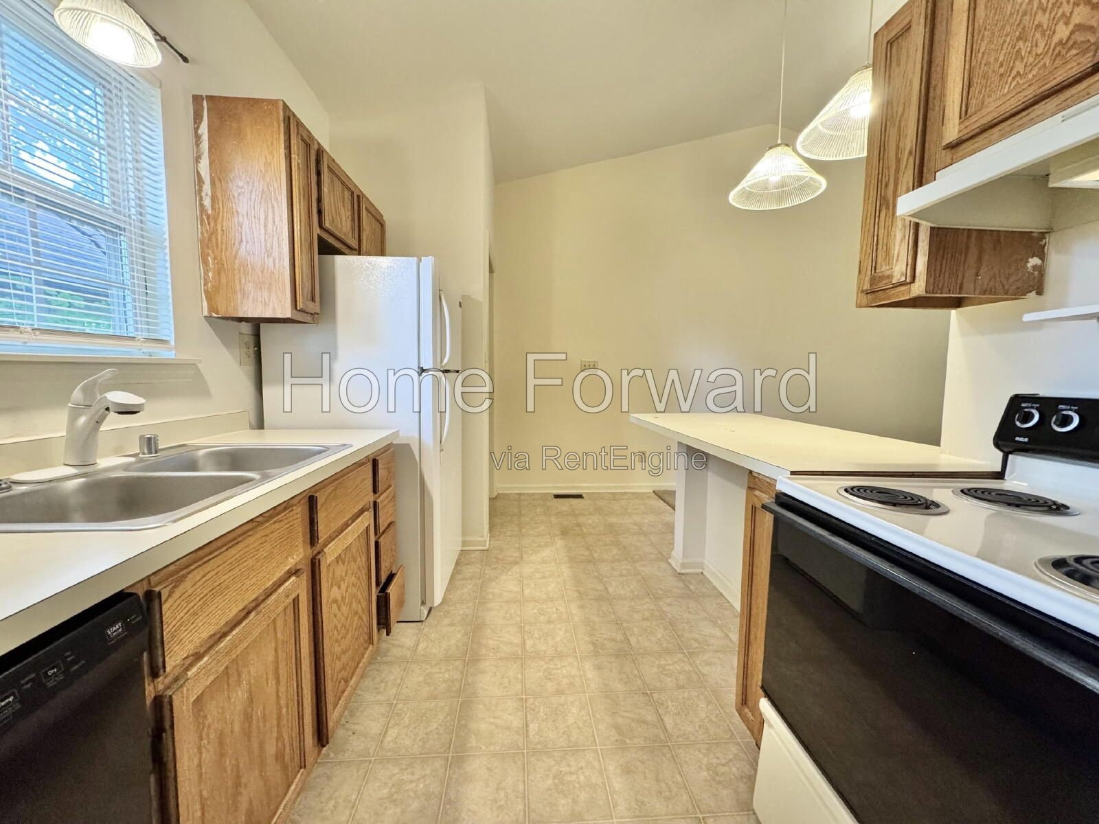 4 bedrooms, 2 full bathroom duplex in the heart of Lexington! property image