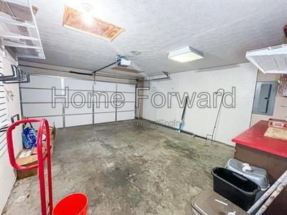 3 bed 3 bath home in Lexington! property image