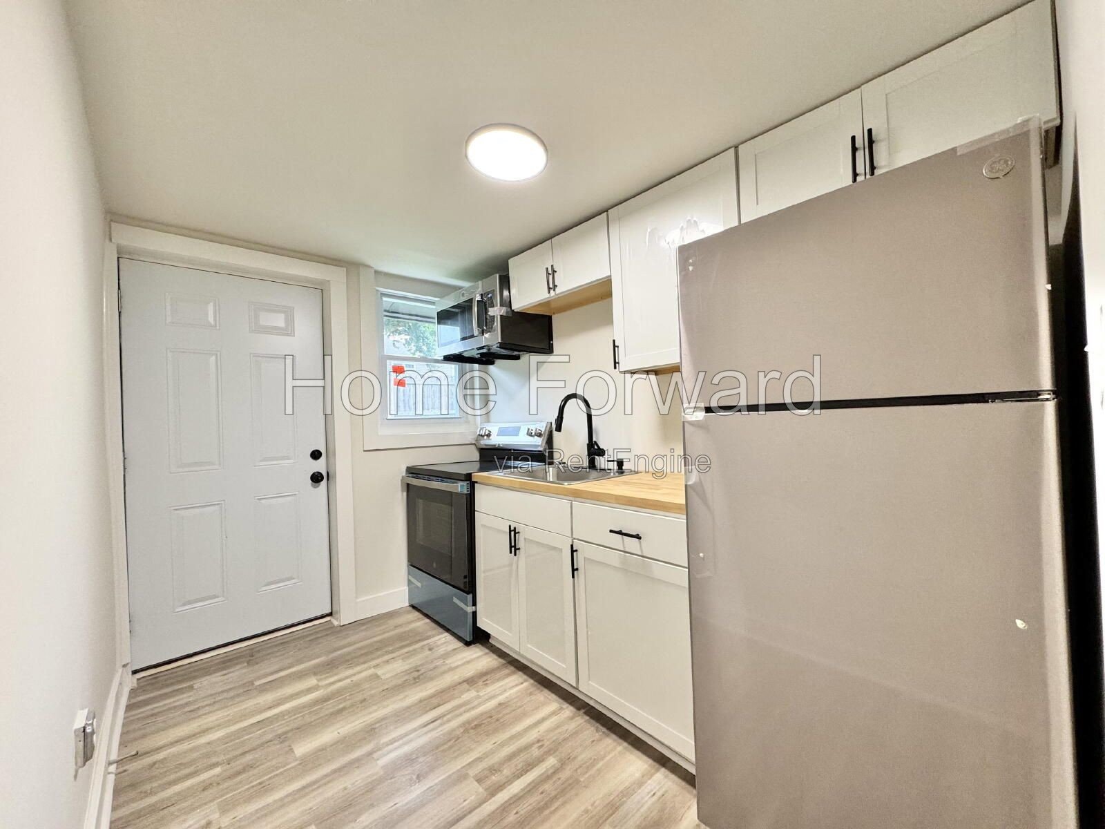 Fully remodeled Studio Unit off Manchester Street. property image