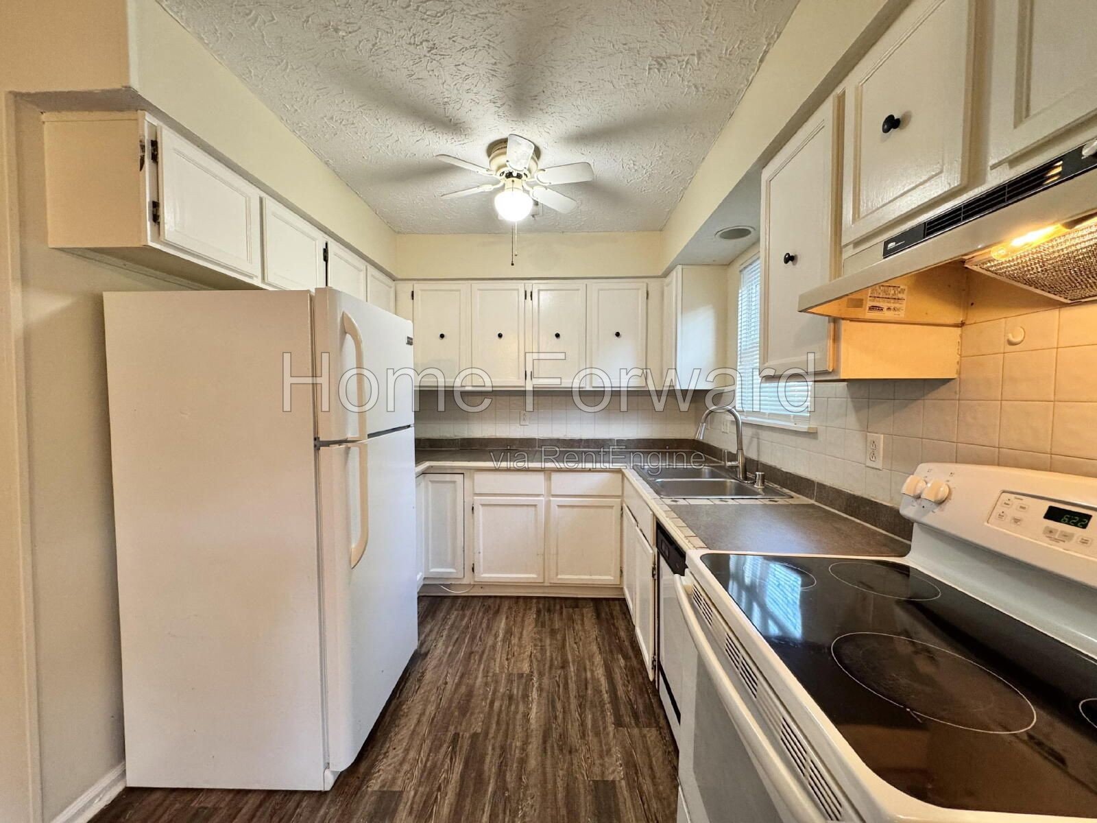 Nestled in the heart of Lexington, just a short distance from campus and the best local spots. property image
