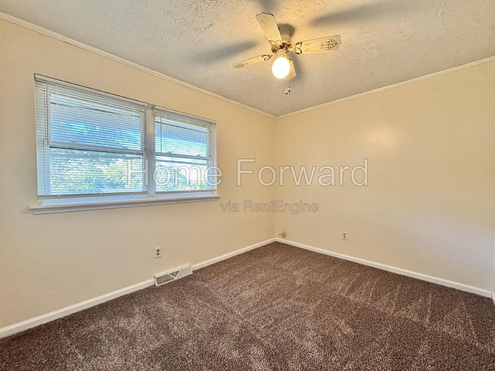 Nestled in the heart of Lexington, just a short distance from campus and the best local spots. property image