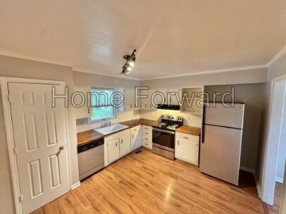Single story ranch home! property image