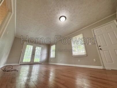 Single story ranch home! property image