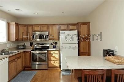 4 bedroom home - all electric! property image