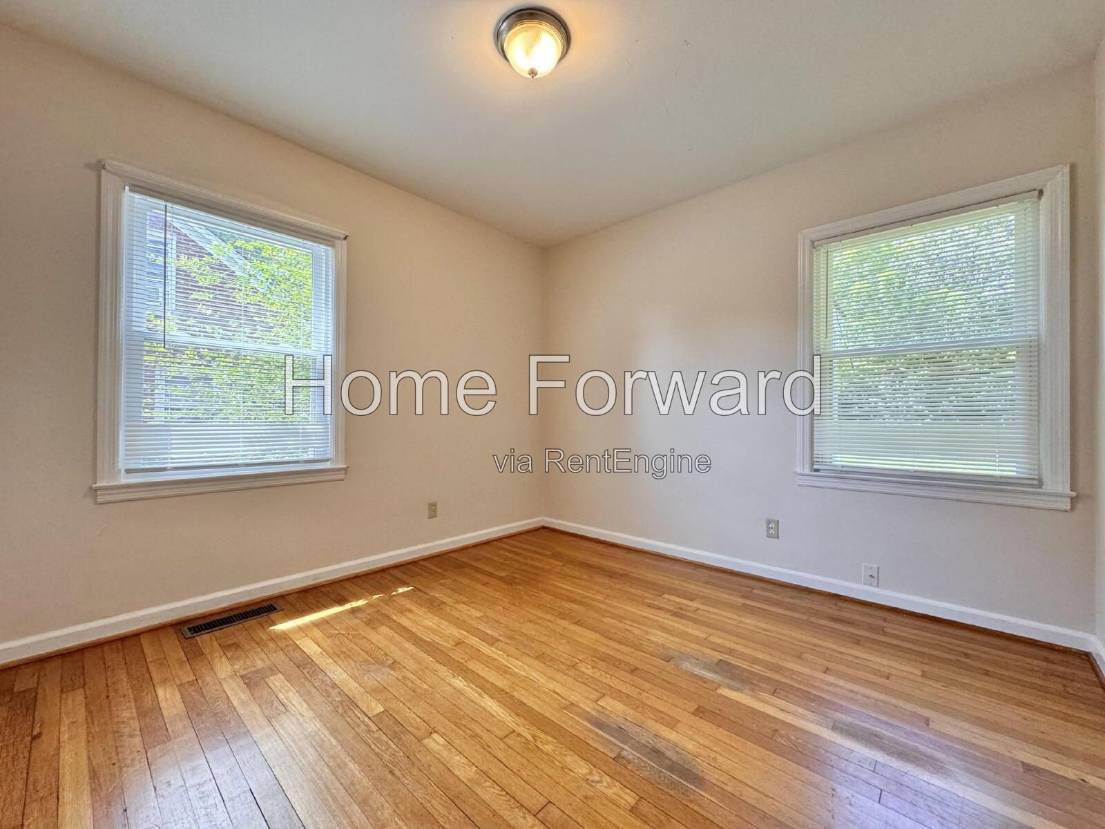 All Brick Cape Code in Hill-N-Dale/Southland Area- Huge Backyard and Historic Charm! property image