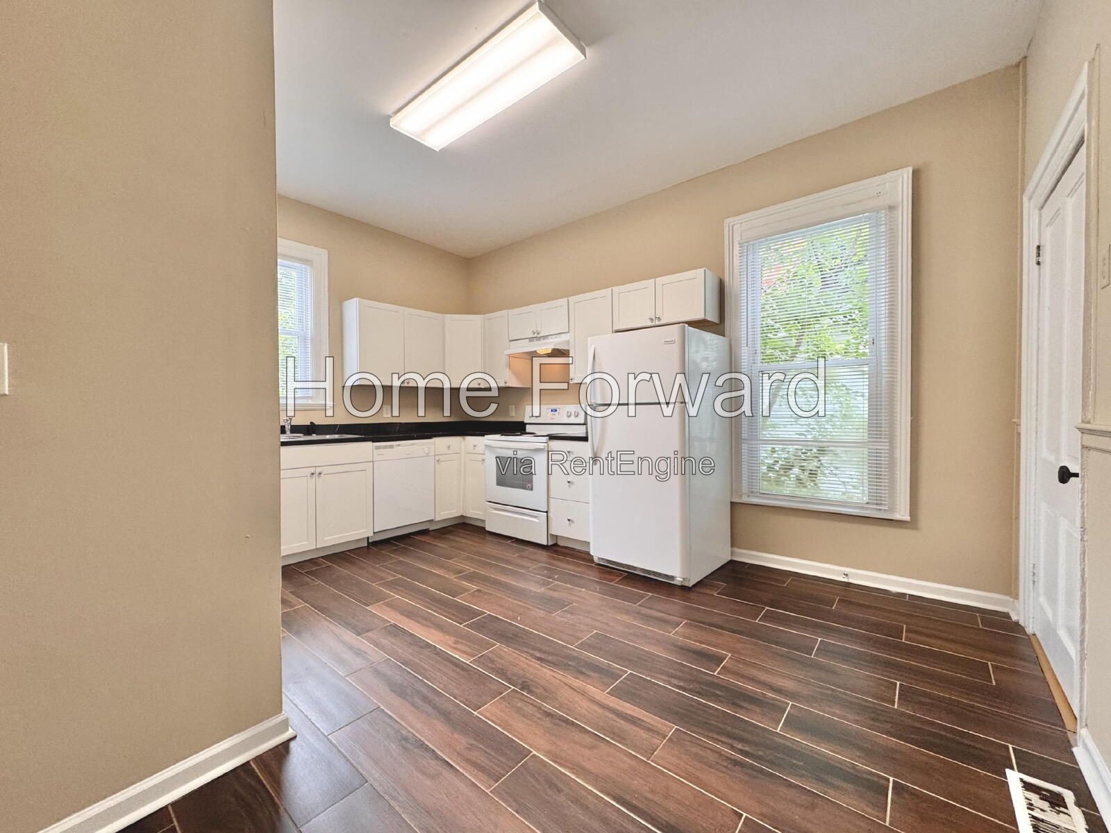 Duplex in Historic Downtown Paris, KY property image