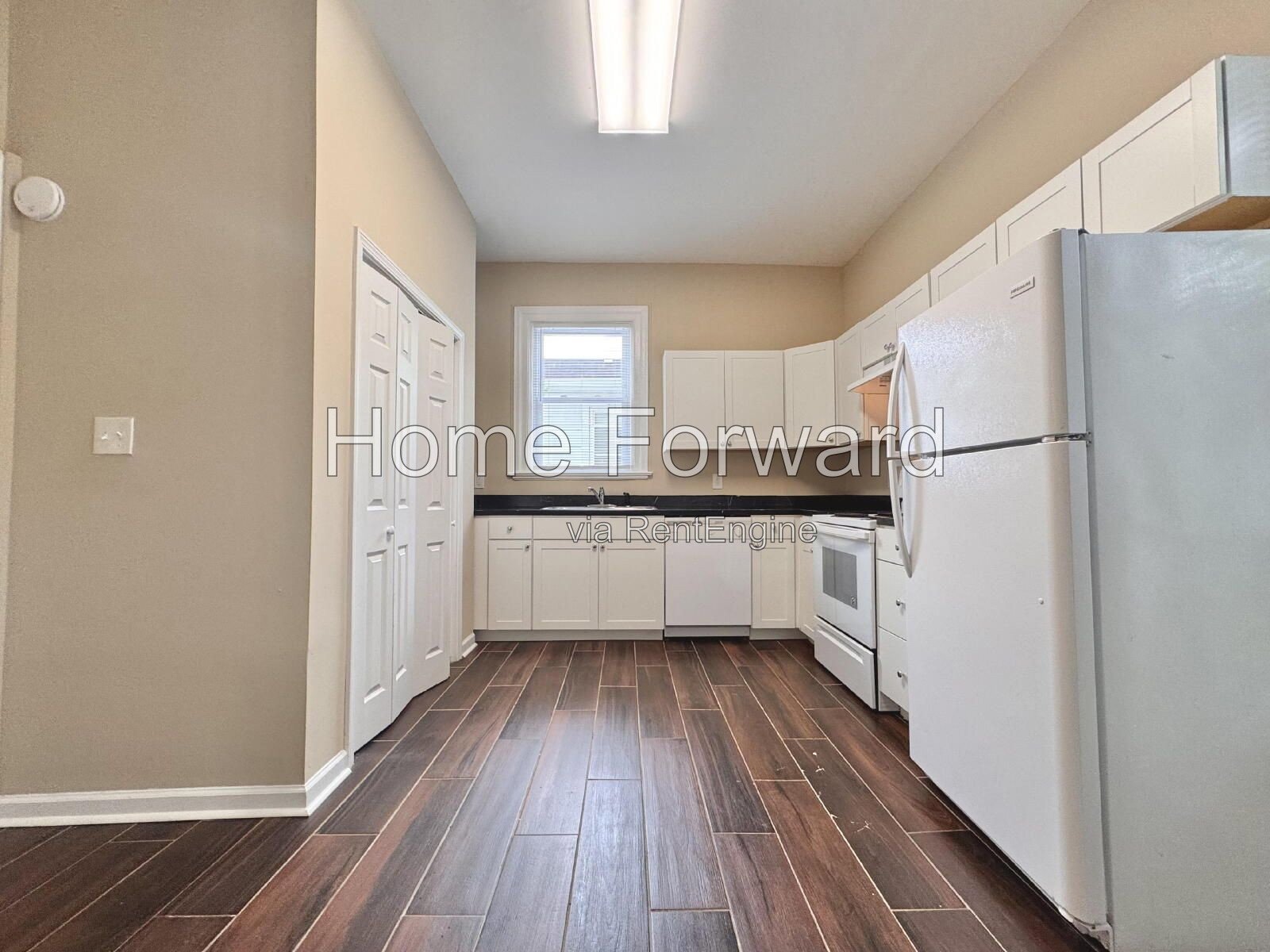 Duplex in Historic Downtown Paris, KY property image