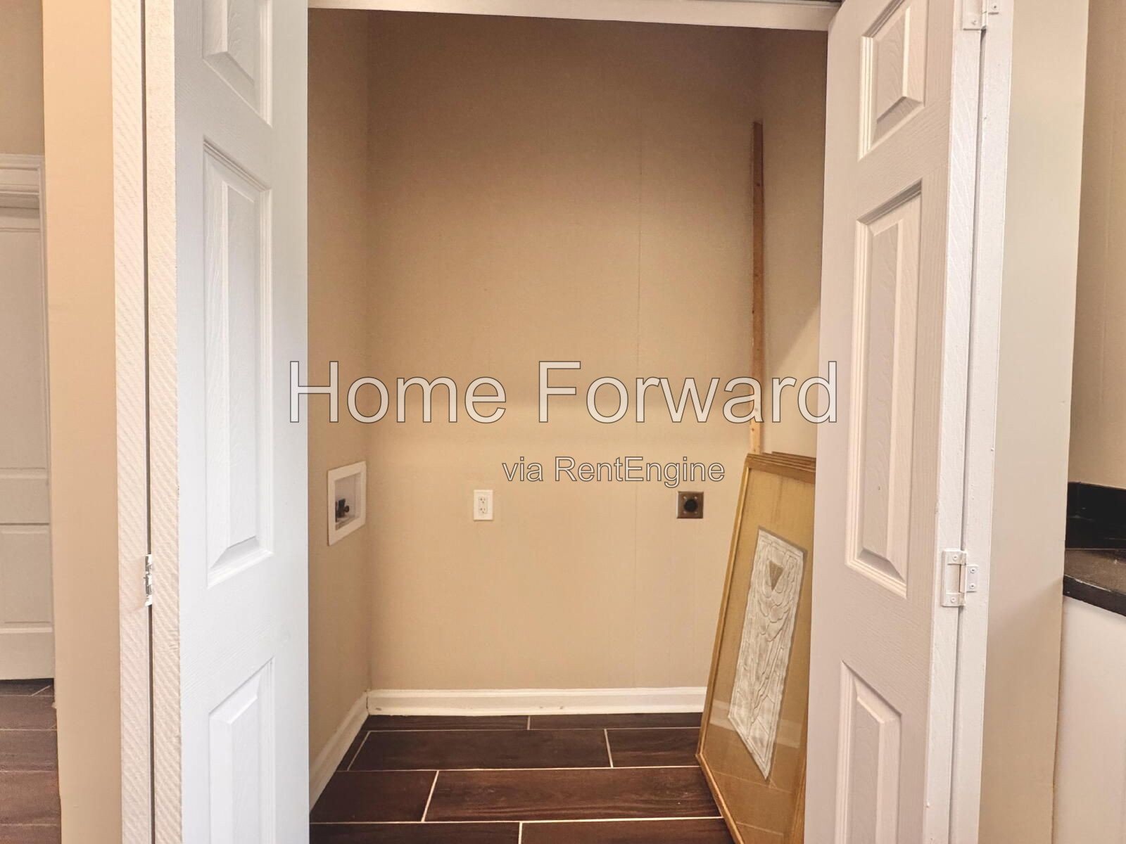 Duplex in Historic Downtown Paris, KY property image