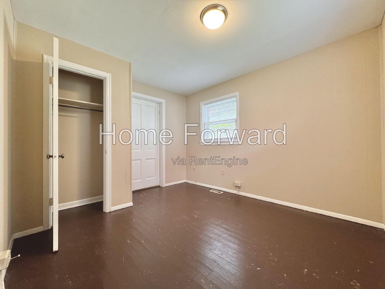 Duplex in Historic Downtown Paris, KY property image