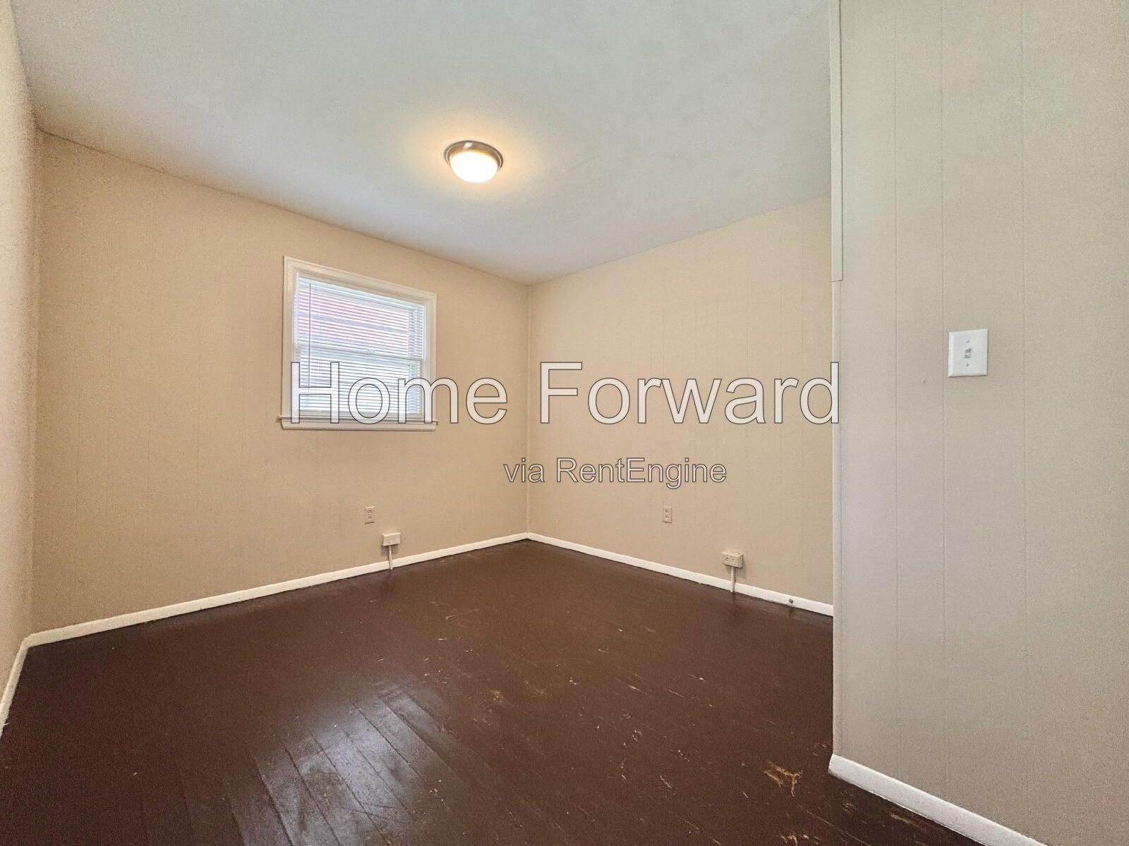 Duplex in Historic Downtown Paris, KY property image
