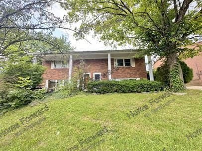 Nestled in the heart of Lexington, just a short distance from campus and the best local spots. property image