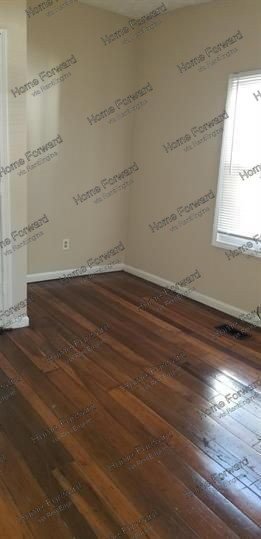 Spacious 3 bedroom with Downtown Character and Location! property image