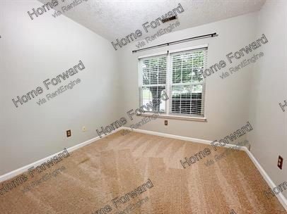 One Level Living on a Cul-De-Sac! property image
