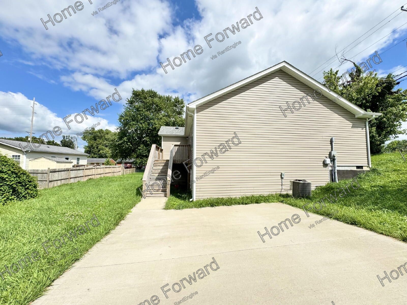 Located off E Main Street - close to downtown Richmond! property image