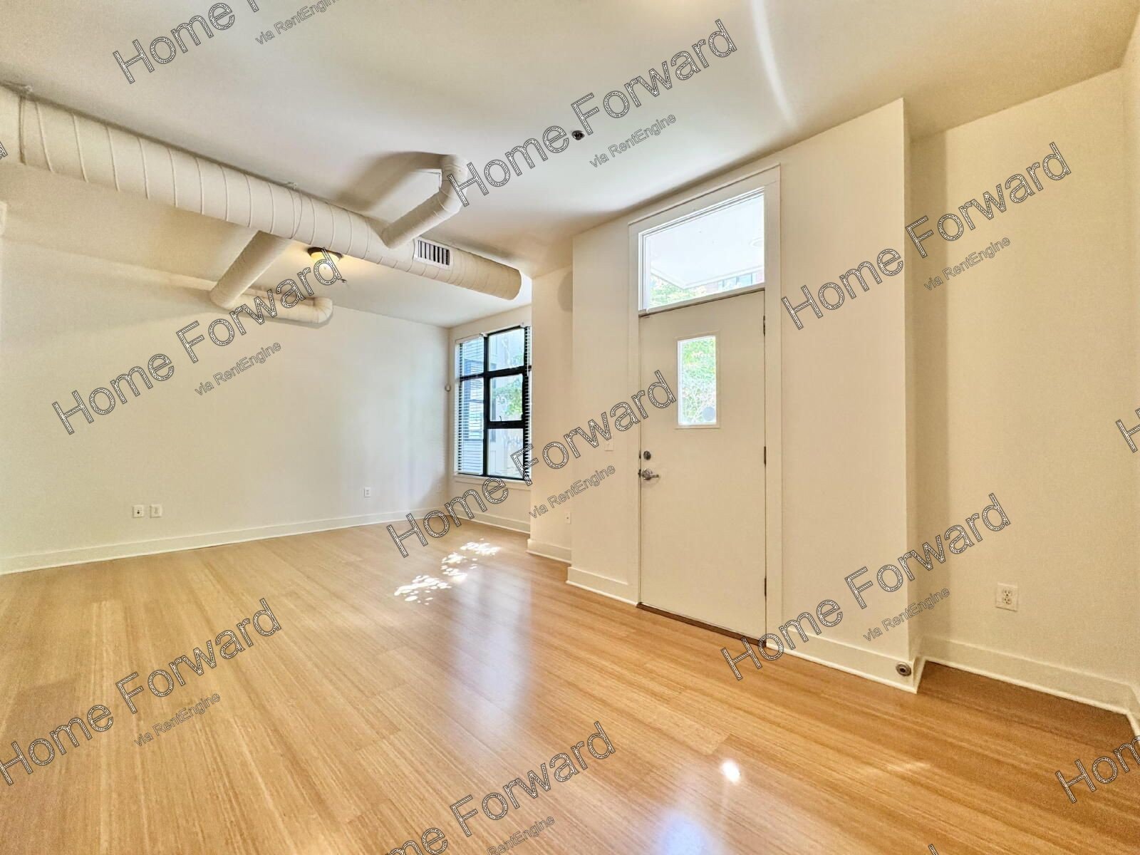 In the Heart of Lexington! Lease dates of August 2026 - July 2027. property image
