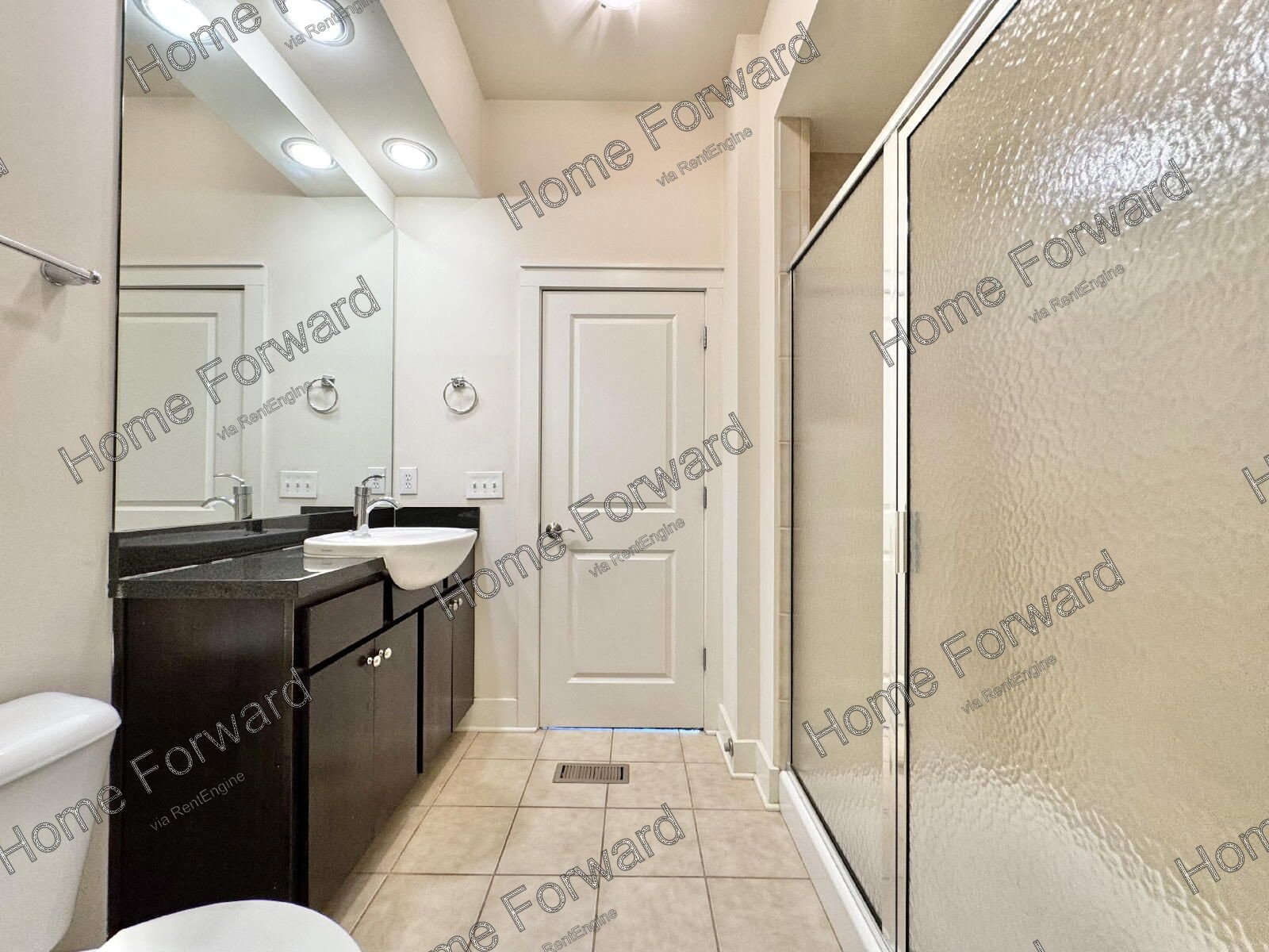 In the Heart of Lexington! Lease dates of August 2026 - July 2027. property image