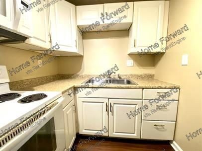 Urban Retreat: Cozy 1-Bedroom Apartment in the Heart of Lexington!