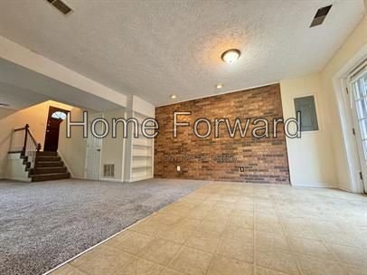 Nestled in the heart of Lexington, just a short distance from campus and the best local spots. property image