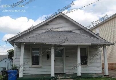 2-Bedroom Haven near UK Campus with 1040 Sq. Ft. of Cozy Living Space! property image
