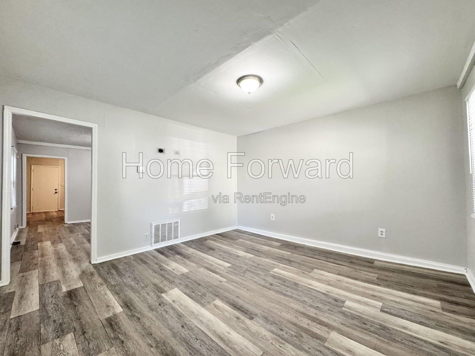One Level Cozy Living! property image
