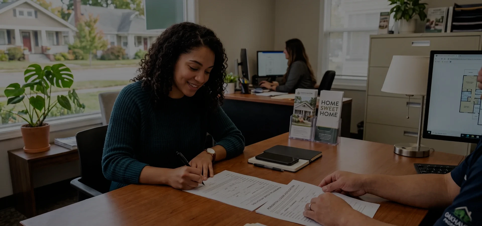 Tenant signing a lease
